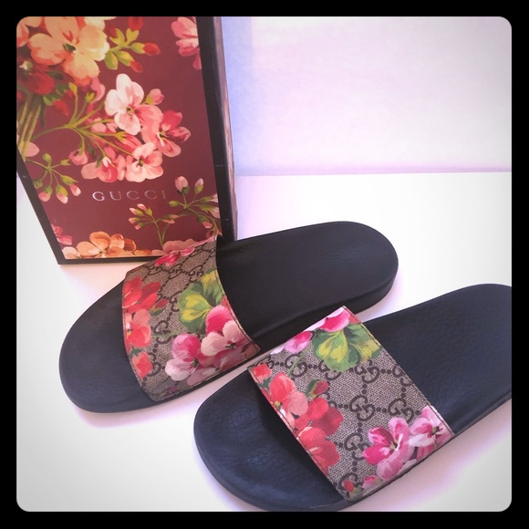 gucci floral bloom slides